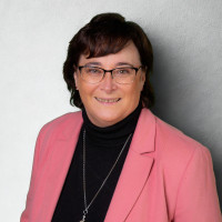 Porträtfoto von Claudia Miller